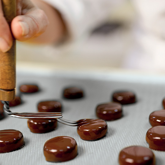 Chocolats La Petite Fabrique Française - Ballotin de 125 g sur
